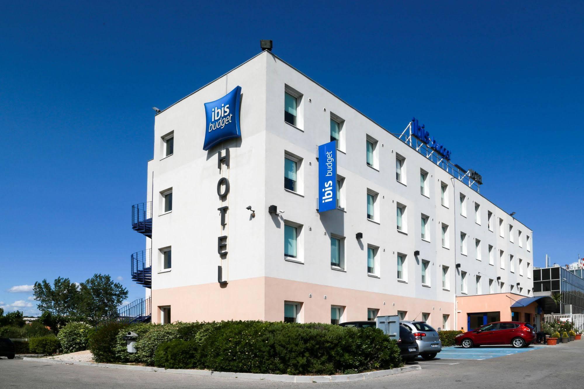 Ibis Budget Marseille Vitrolles Vitrolles  Exterior photo