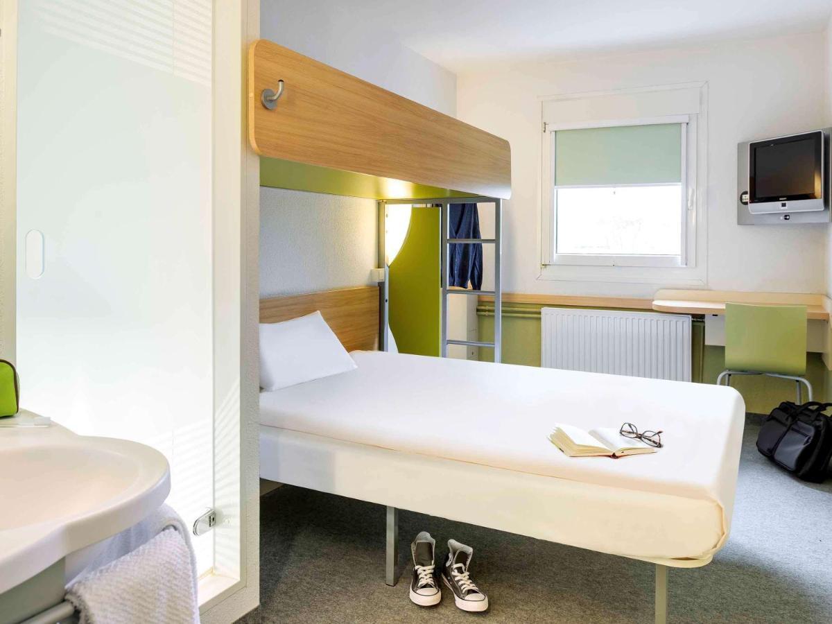 Ibis Budget Marseille Vitrolles Vitrolles  Exterior photo