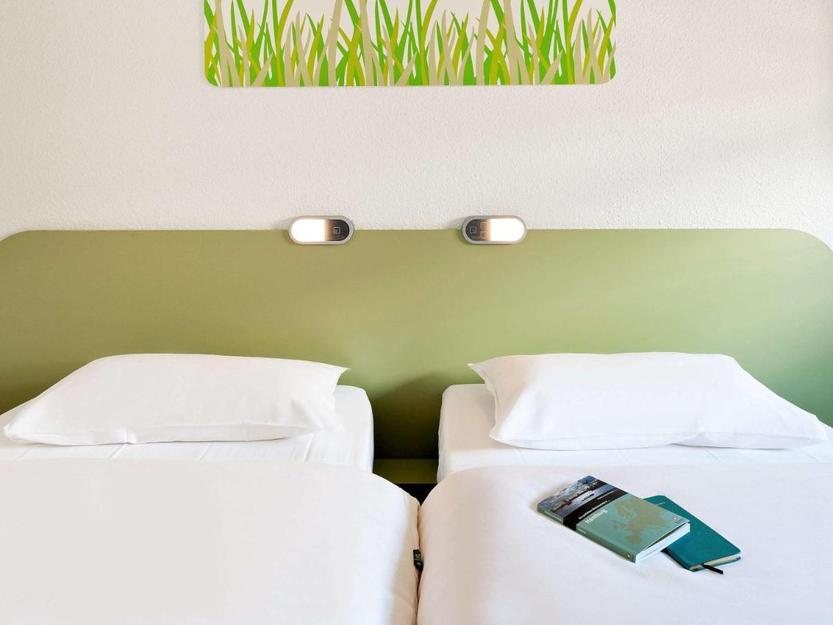 Ibis Budget Marseille Vitrolles Vitrolles  Exterior photo